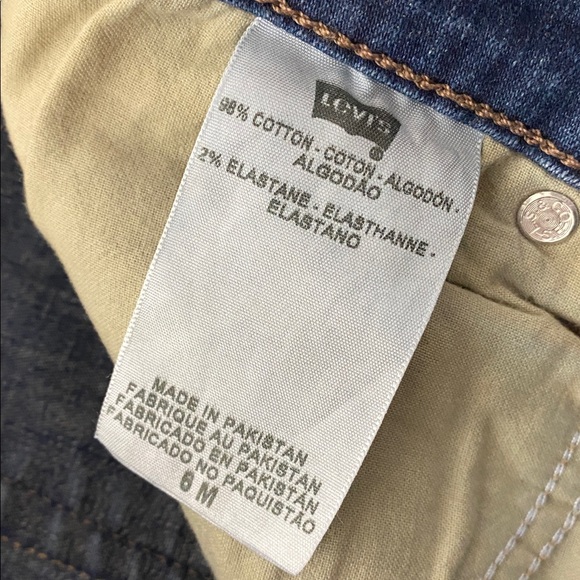 Levi's 512 Perfectly Slimming Fit Boot Cut Denim Jeans - Picture 10 of 11